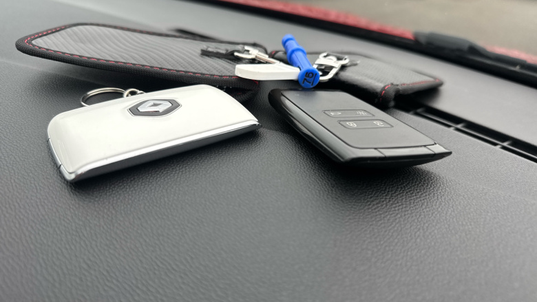 Renault Captur 1.0 TCE 100 Iconic 5dr Petrol Hatchback